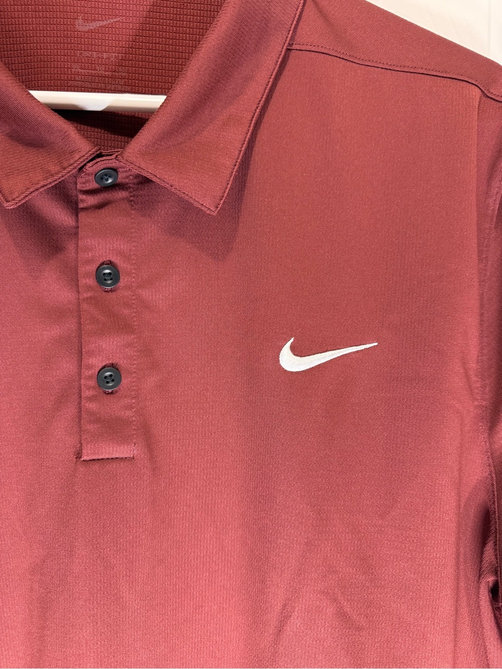 Nike Dri-FIT Men’s XL Maroon Performance Golf Polo Shirt - Picture 2 of 5